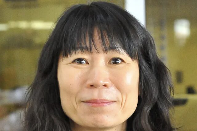 角ひとみの画像